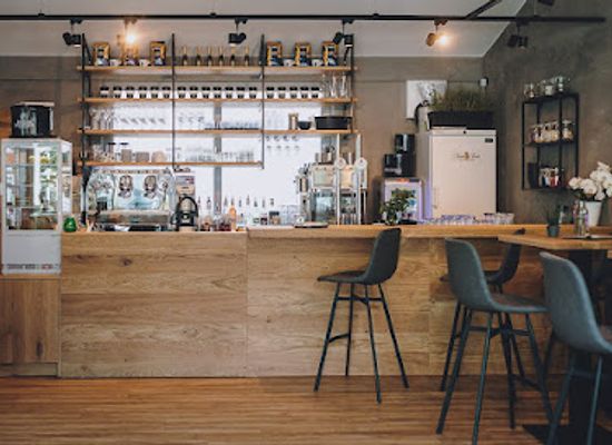 austria/hohe-tauern/bar/cafe-bar-chic