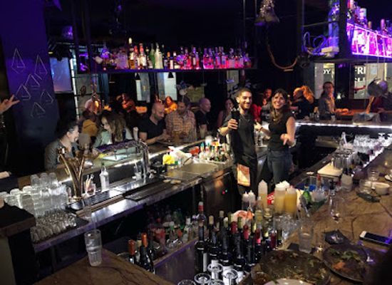israel/kfar-saba/bar/hisha