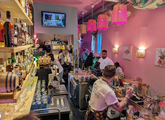 canada/halifax/quinpool-road/bar/palm-tree-kitchen
