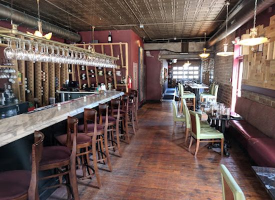 missouri/st-louis/central-west-end/bar/scarlett-s-wine-bar