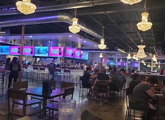 oklahoma/moore/bar/industry-gastro-lounge-moore