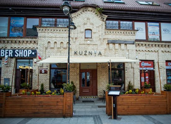 poland/suwalki/bar/kuznia-food-drink-burger-pizza