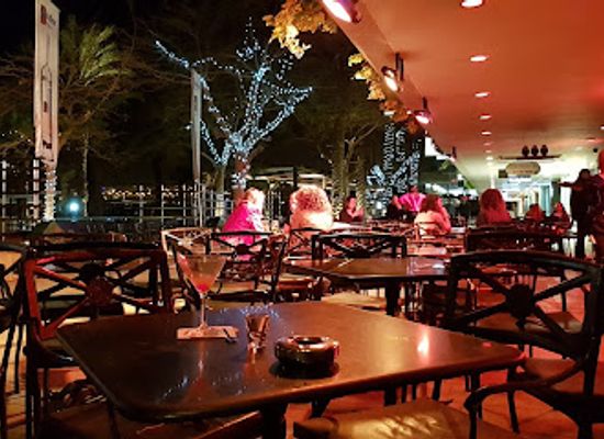 israel/eilat/north-beach/bar/three-monkeys