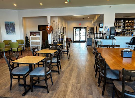 north-dakota/lake-metigoshe-state-park/bar/metigoshe-coffee-house