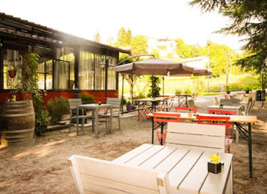 italy/langhe/bar/il-laghetto-restaurant-wine-bar-la-morra