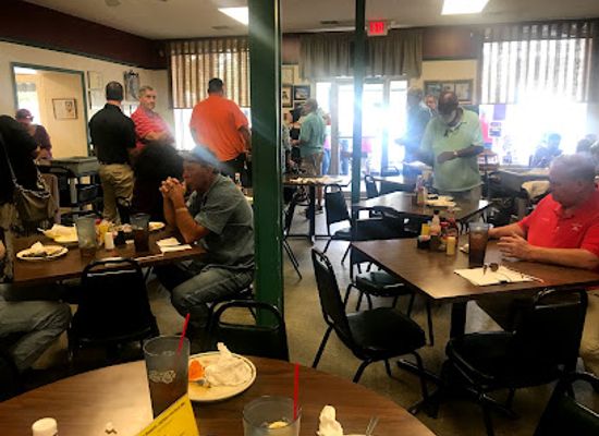 alabama/selma/bar/the-downtowner-restaurant