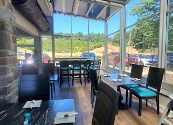 connecticut/housatonic-valley/bar/housatonic-house-restaurant-bar
