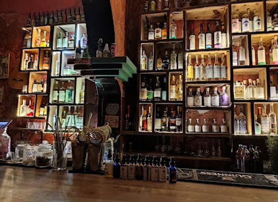 mexico/mixteca/bar/la-cueva-oaxaca