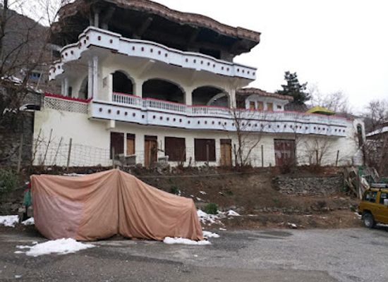 afghanistan/kafiristan/bar/nasir-house