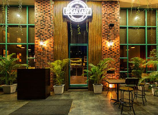 india/goa/anjuna/bar/speakeasy