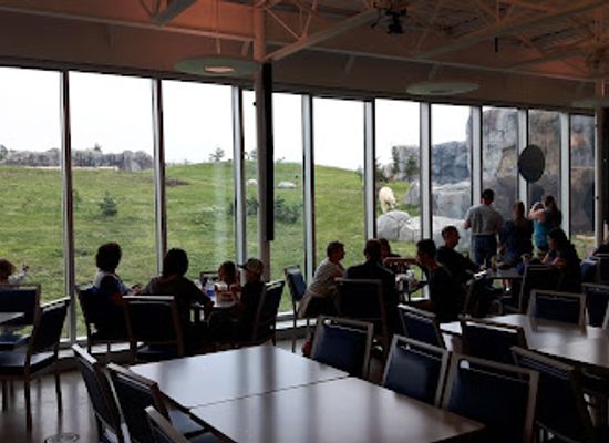 canada/winnipeg/assiniboine-park/bar/tundra-grill