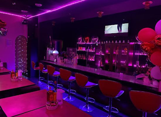 japan/yamanashi/bar/pub-joy