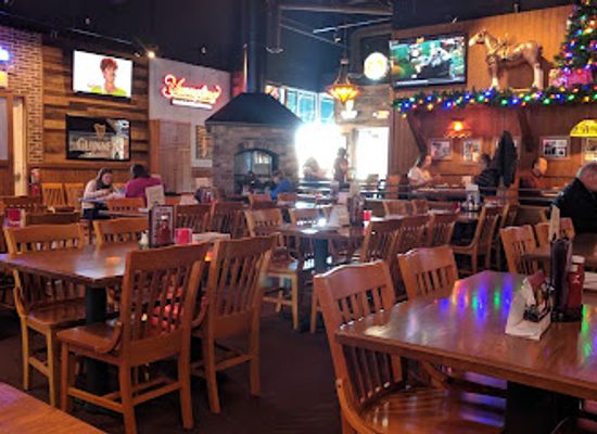 ohio/maumee-valley/bar/beer-barrel-pizza-and-grill