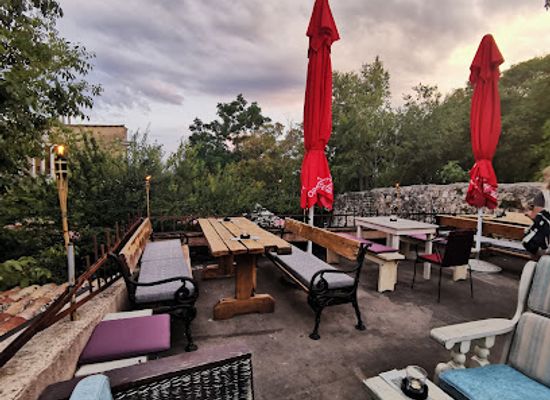 croatia/kvarner-gulf/bar/the-secret-garden