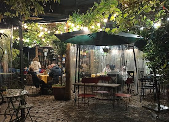 georgia/kutaisi/bar/bar-restaurant-papavero