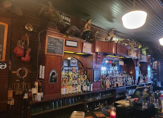 massachusetts/blackstone-valley/bar/vincent-s