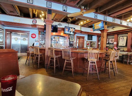 north-carolina/cape-fear-coast/bar/reel-cafe