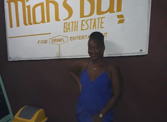 dominica/dominica-botanic-gardens/bar/miah-s-bar-n-grill