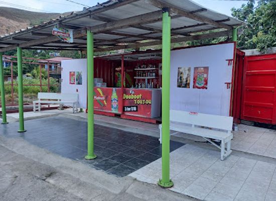 dominica/layou-river/bar/letz-have-one-bar-grill