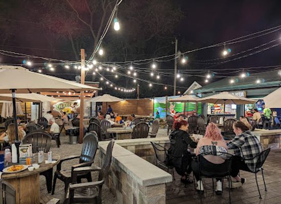 indiana/west-central-indiana/bar/charlie-s-pub-grub