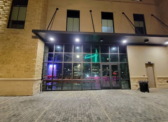 mississippi/tupelo/bar/toast-cocktail-piano-bar