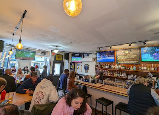 new-hampshire/seacoast-region/bar/tj-s-food-and-spirits