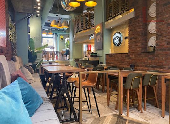 montenegro/zeta-plain/bar/loft-cafe-bistro-club