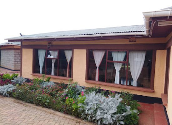 kenya/elgeyo-escarpment/bar/high-altitude-training-restaurant