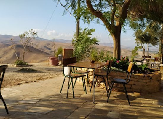 israel/jordan-valley/bar/coffee-rotem