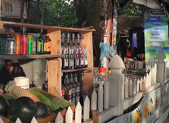 maldives/ukulhas/bar/coco-hut-ukulhas