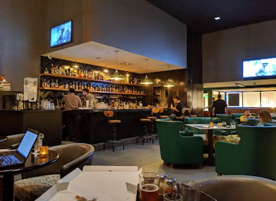 wisconsin/eau-claire/bar/dive