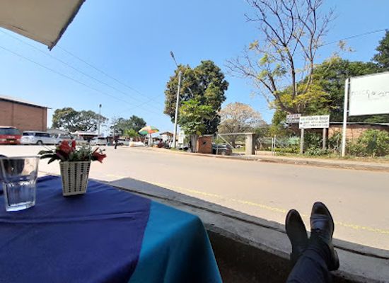 malawi/nkhata-bay/bar/crestview-guest-house-restaurant-and-take-away