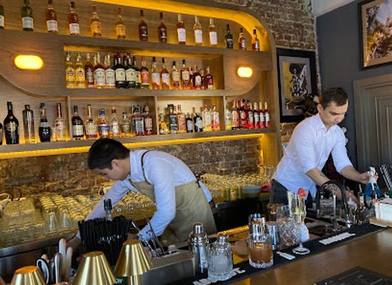 kazakhstan/atyrau/bar/prosecco-bar