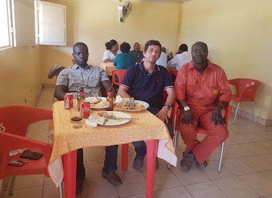 guinea-bissau/biombo-region/bar/bar-ntb