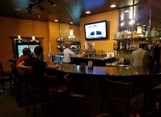 new-mexico/sangre-de-cristo-mountains/bar/legends-grill