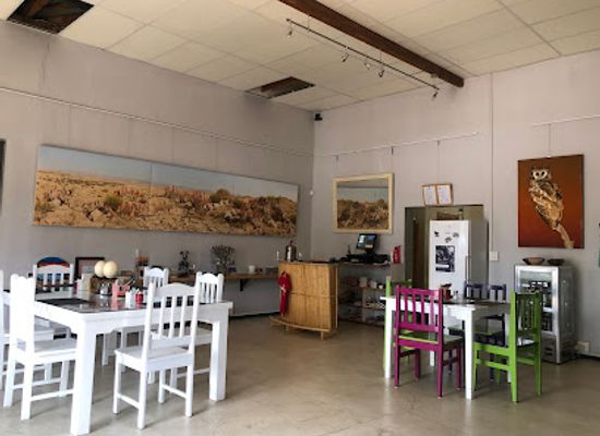 namibia/omaruru/bar/main-street-cafe