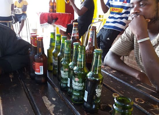 namibia/oshikoto/bar/small-money-pub