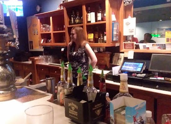 west-virginia/bluefield/bar/mountaineer-sports-lounge