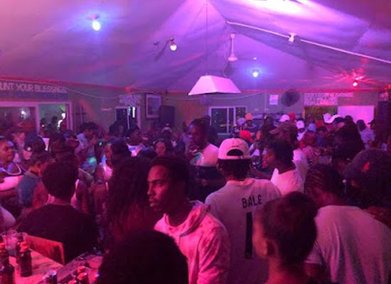 jamaica/cornwall-county/bar/day-one-lounge
