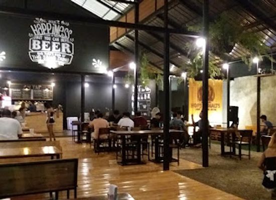 thailand/chumphon/bar/hops-malts-craftbeer-bistro