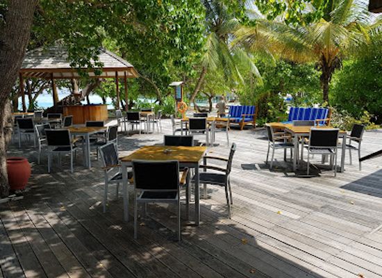 maldives/veligandu-island/bar/meeru-vilu-bar