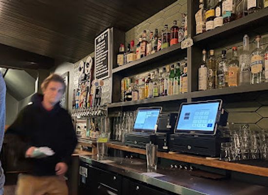 minnesota/saint-paul/west-seventh/bar/white-squirrel-bar