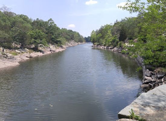 maryland/capital-region/bar/chesapeake-and-ohio-canal