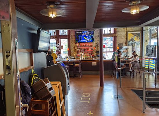 wisconsin/milwaukee/third-ward/bar/the-wicked-hop