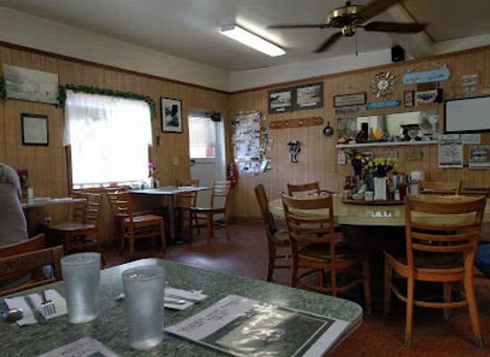 oregon/gilliam-county/bar/molly-b-s-diner