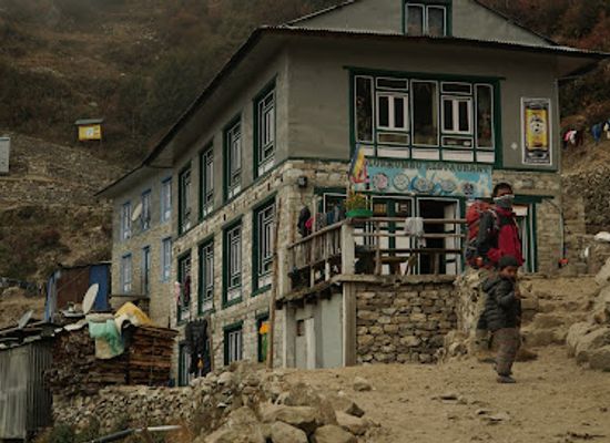 nepal/namche-bazaar/bar/solukhumbu-restaurant