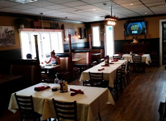connecticut/windham-county/bar/railside-tavern