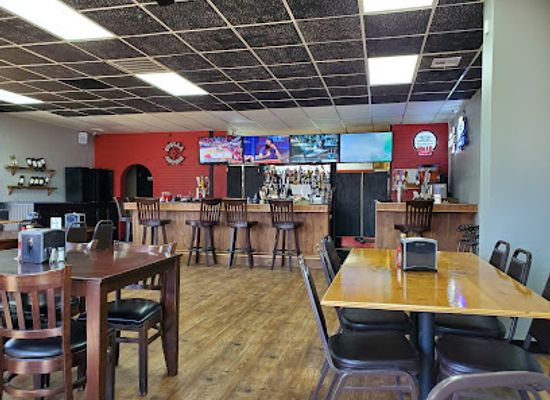 arkansas/delta/bar/wild-hog-patio-bar-grill