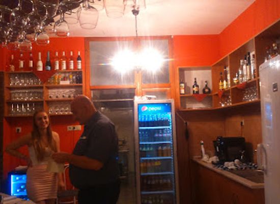 hungary/nyiregyhaza/bar/ir-pub-etterem