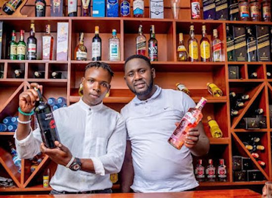 angola/cuando-cubango/bar/the-vintage-bar-and-lounge-namugongo